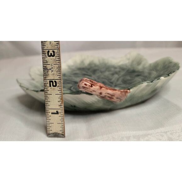 Vtg. Green Maple Leaf Ceramic Hanging Plate/Trinket & Key Tray/Collectible Plate - Picture 4 of 6